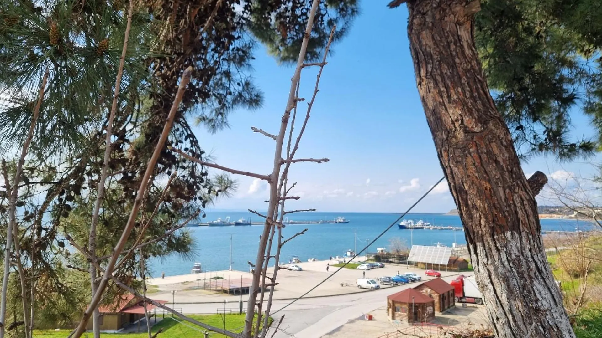 Beautiful View For Your Holiday Nea Michaniona